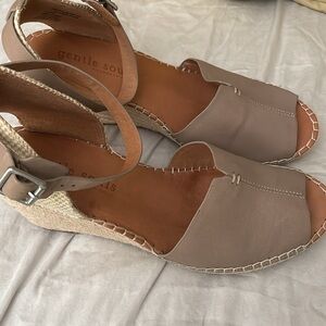 Gentle Souls by Kenneth Cole Charli Ankle Strap Wedge Sandals, Espadrille | 11